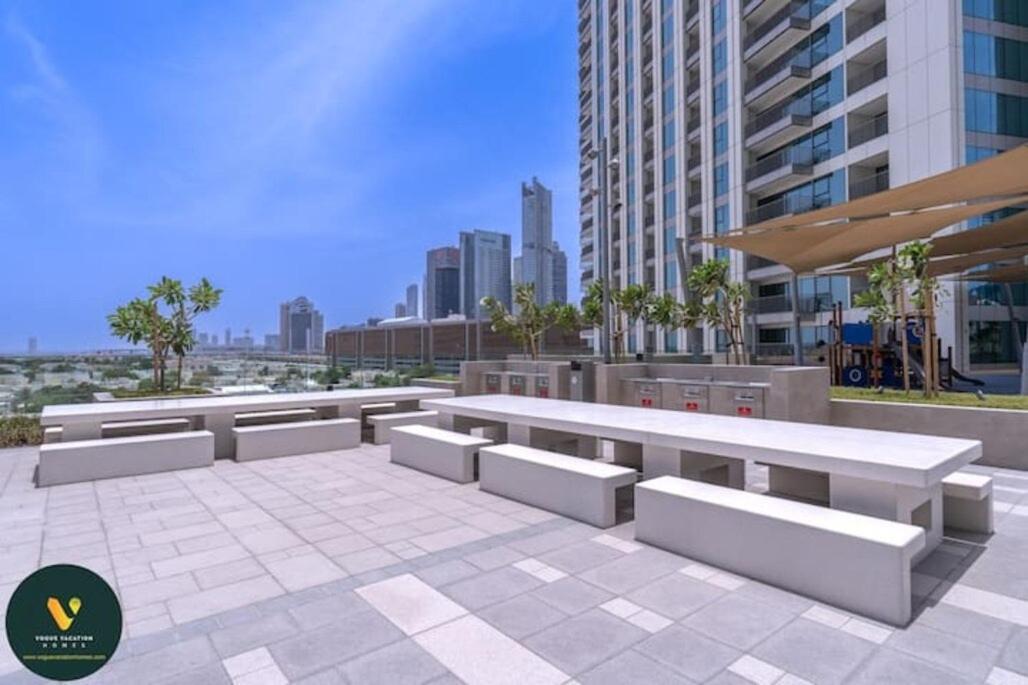 Apartment Downtown Views Ii - Vogue Two Bedroom With Balcony And Full Burj Khalifa View, Opposite Mall Skybridge Dubai