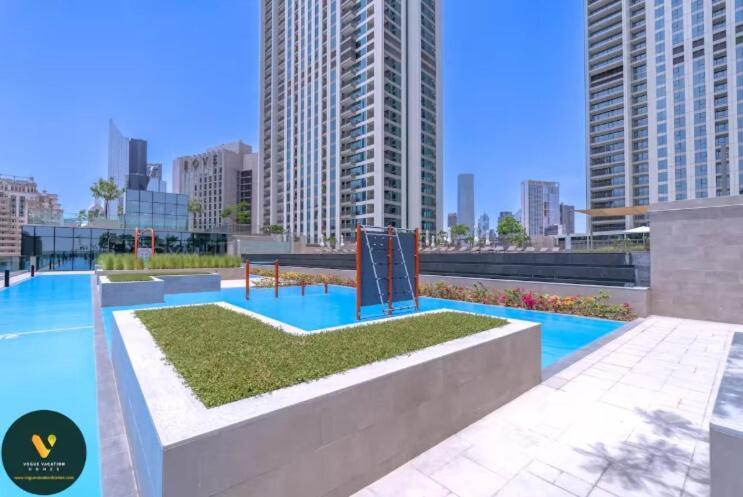 Downtown Views Ii - Vogue Two Bedroom With Balcony And Full Burj Khalifa View, Opposite Mall Skybridge Apartment